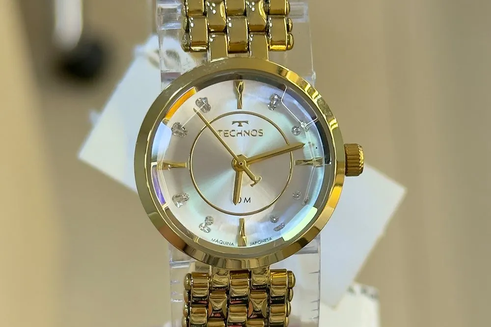 Relógio feminino Technos dourado com mostrador madrepérola